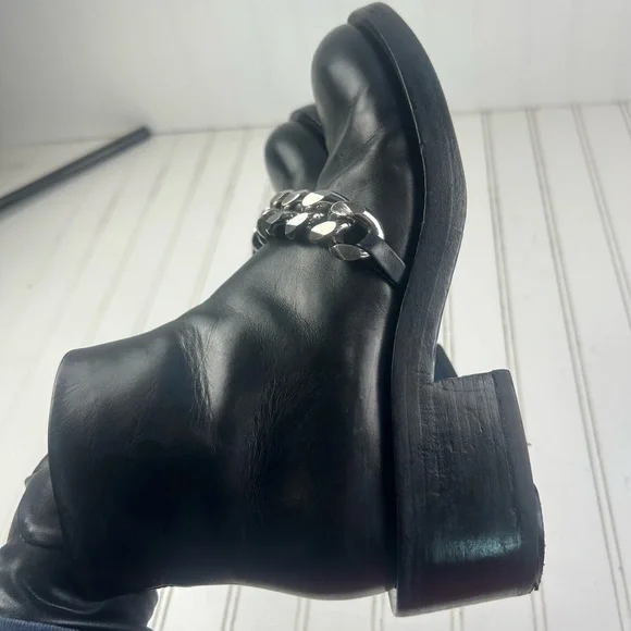 Givenchy Laura Black Chain Trimmed Leather Ankle Boots Womenโs Size 7-7.5 - Picture 11 of 12